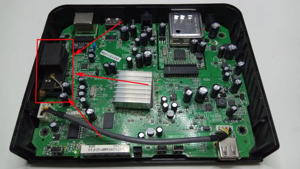 Conector USB para decodificador engel