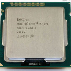 Intel Core i7 es una familia de procesadores de cuatro núcleos de la arquitectura Intel x86-64. Los Core i7 son los primeros procesadores que usan la microarquitectura Nehalem de Intel y es el sucesor de la familia Intel Core 2. FSB es reemplazado por la interfaz QuickPath en i7 e i5 (zócalo 1366), y sustituido a su vez en i7, i5 e i3 (zócalo 1156) por el DMI eliminado el northBrige e implementando puertos PCI Express directamente. Memoria de tres canales (ancho de datos de 192 bits): cada canal puede soportar una o dos memorias DIMM DDR3.